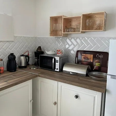 Charmante Maison De Village 30 Min Puy Dufou Feriehus *