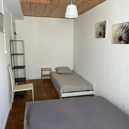 Feriehus Charmante Maison De Village 30 Min Puy Dufou