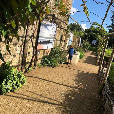 Charmante Maison De Village 30 Min Puy Dufou Feriehus