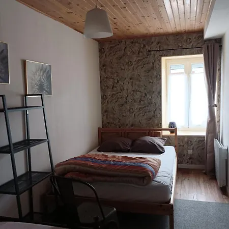 Holiday home Charmante Maison De Village 30 Min Puy Dufou Bazoges-en-Pareds