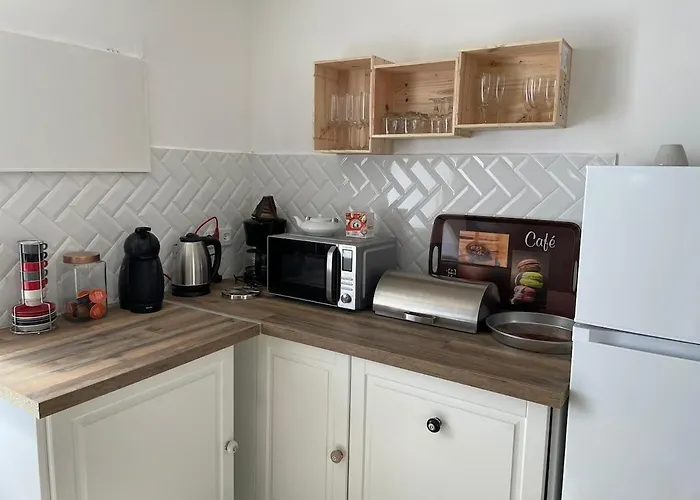 Dom wakacyjny Charmante Maison De Village 30 Min Puy Dufou Bazoges-en-Pareds